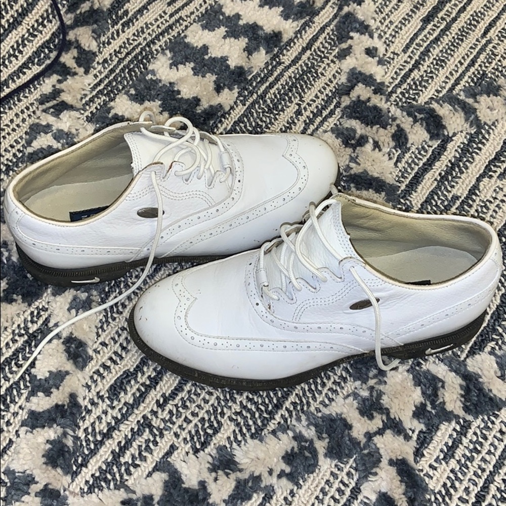 Nike Zoom Air Women’s Golf Shoes | Size: 7